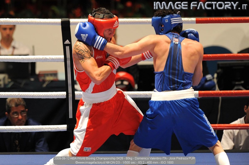 2009-09-12 AIBA World Boxing Championship 0428 - 60kg - Domenico Valentino ITA - Jose Pedraza PUR.jpg